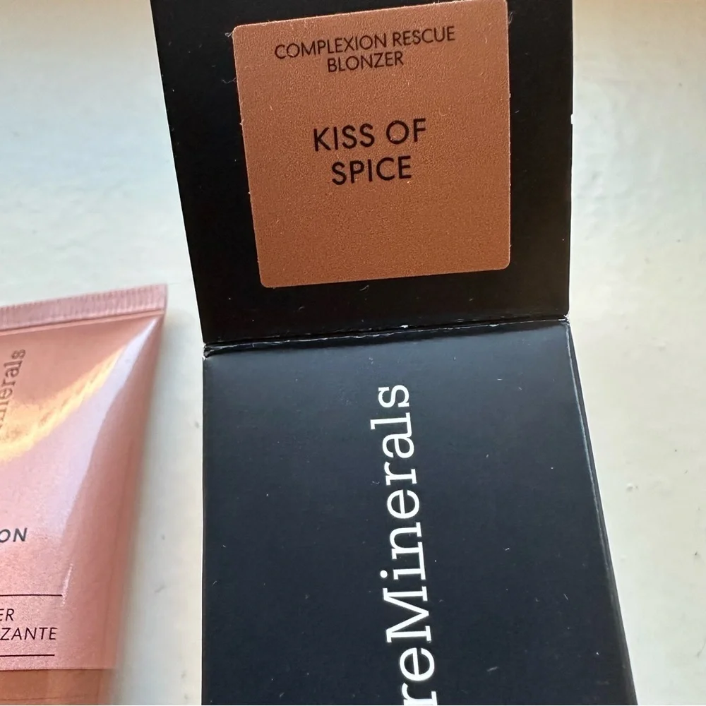 BNIB bareMinerals COMPLEXION RESCUE Blush + Bronzer shade kiss of spice